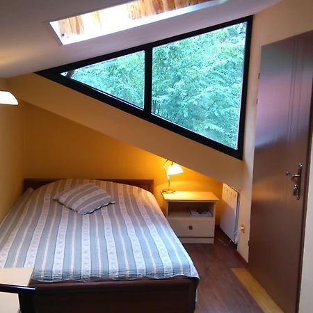 Villa Podkowa Подкова Лесна Екстериор снимка