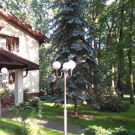 Villa Podkowa Подкова Лесна Екстериор снимка