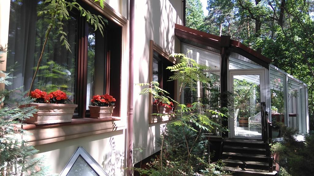 Villa Podkowa Подкова Лесна Екстериор снимка