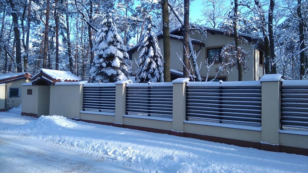 Villa Podkowa Подкова Лесна Екстериор снимка